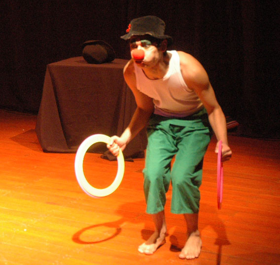clowning-3_orig